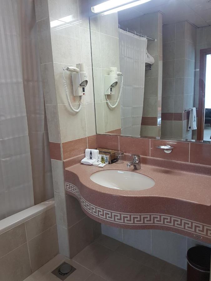 Platinum Hotel Apartments Αμπού Ντάμπι Εξωτερικό φωτογραφία